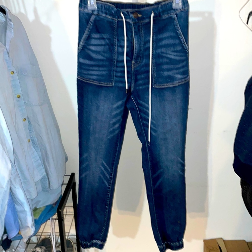 Medium No Boundaries womens jeggings